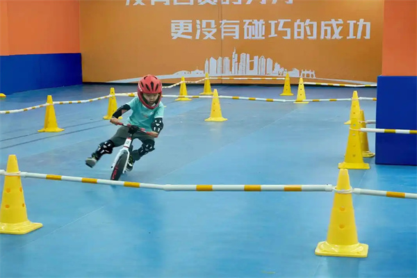 乐骑平衡车俱乐部 乐骑平衡车俱乐部