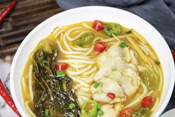 筑味老汤酸菜粉面馆