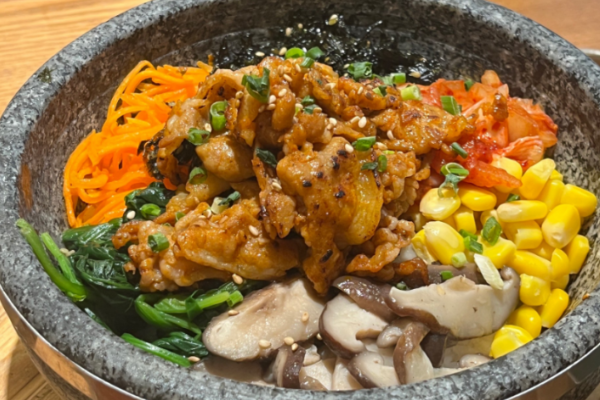 石锅拌饭 石锅拌饭
