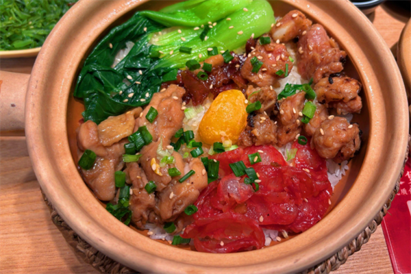 宝聚隆煲仔饭店 宝聚隆煲仔饭店