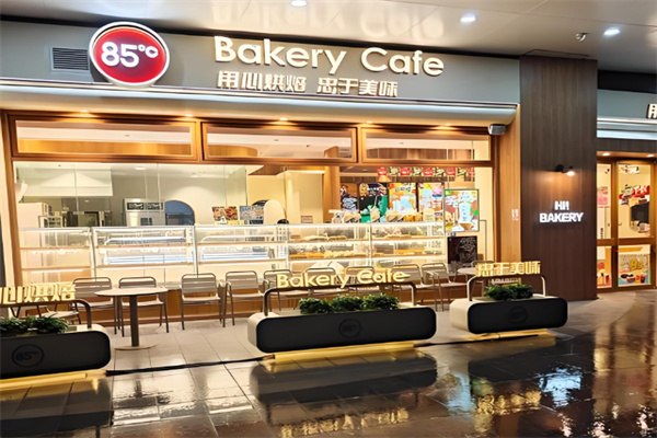 85度c蛋糕面包店