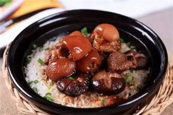 誉满煲仔饭