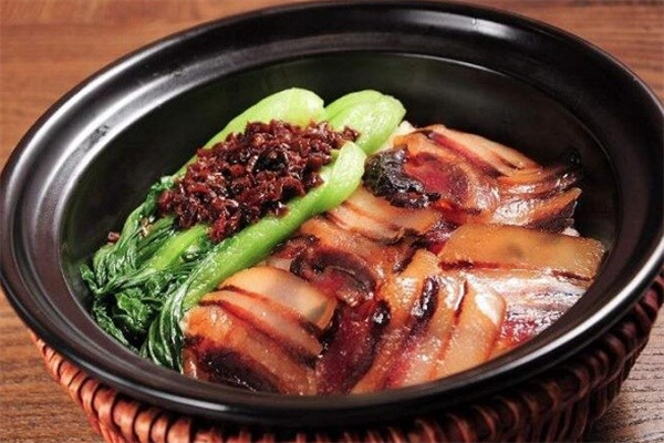 群慧砂锅煲仔饭 群慧砂锅煲仔饭