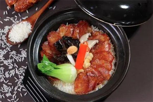 煜品膳煲仔饭 煜品膳煲仔饭