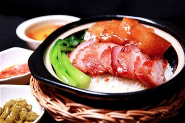 佳思广式煲仔饭