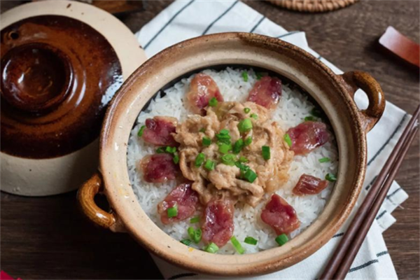 遇丰斋煲仔饭