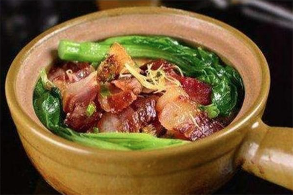 罗兴煲仔饭