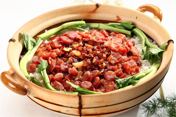 二宝煲仔饭
