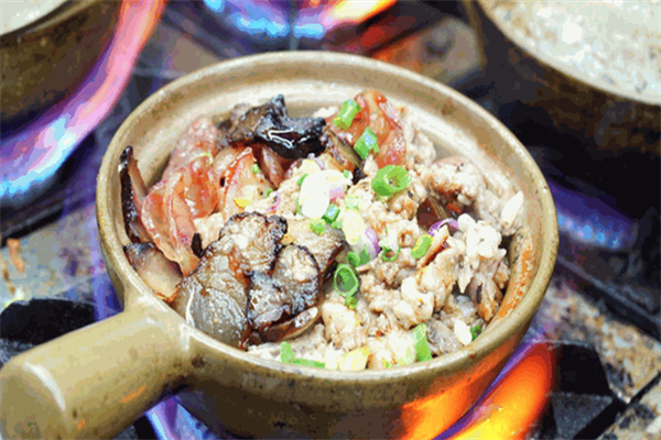 祥祥煲仔饭