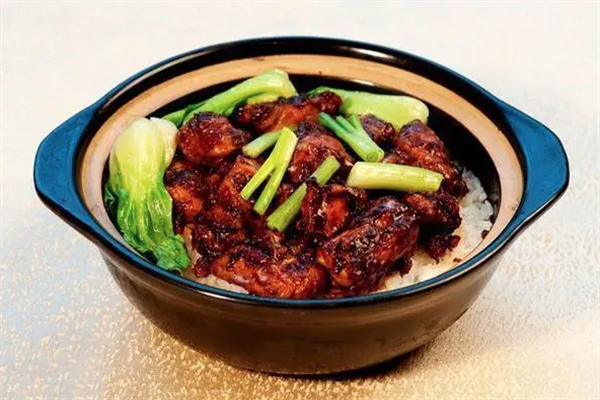 荷葉饭煲仔饭
