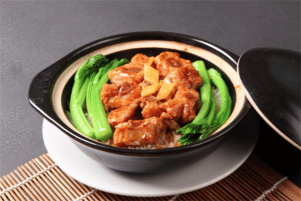 顺德阿妈煲仔饭