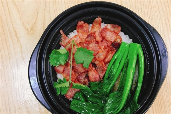 佳思广式煲仔饭