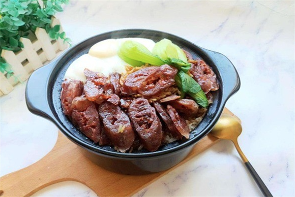 食香居煲仔饭 食香居煲仔饭