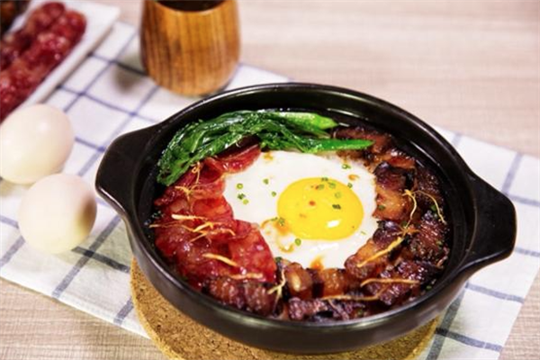 品味香煲仔饭