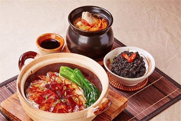 遇丰斋煲仔饭