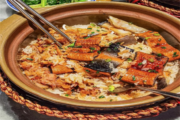 福临煲仔饭