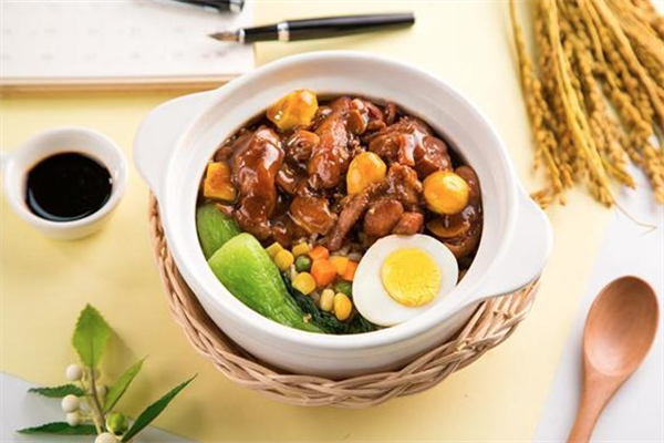 胖胖煲仔饭