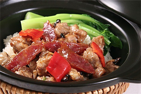 领鲜煲仔饭