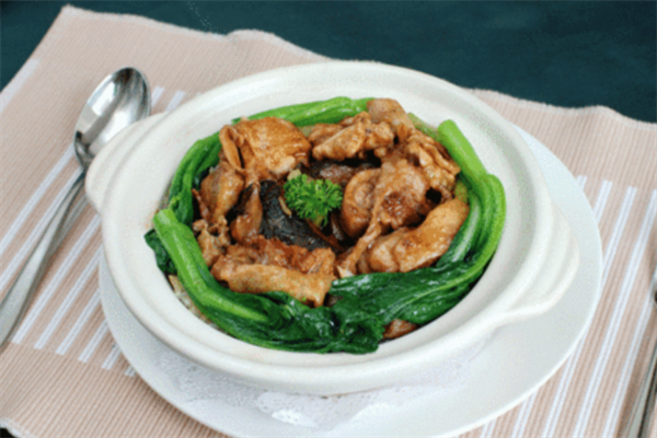 小鬼煲仔饭
