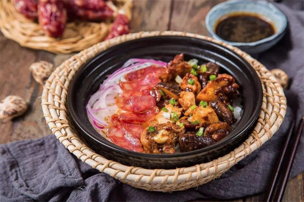真爱煲仔饭