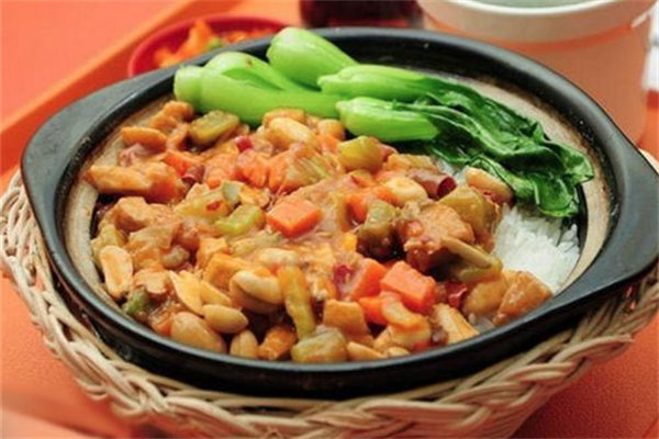 立鸿煲仔饭
