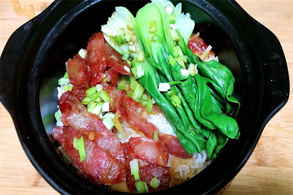 锐兄煲仔饭