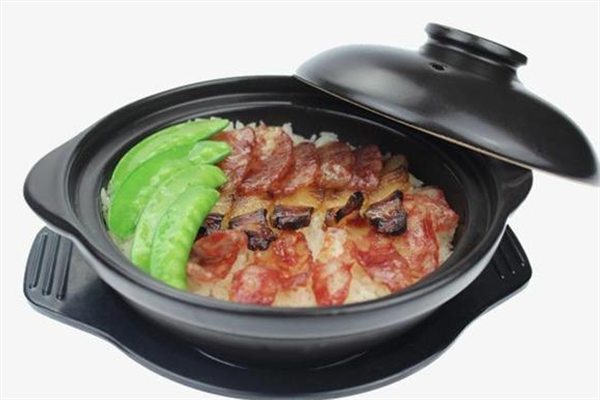 瓦罉煲仔饭 瓦罉煲仔饭