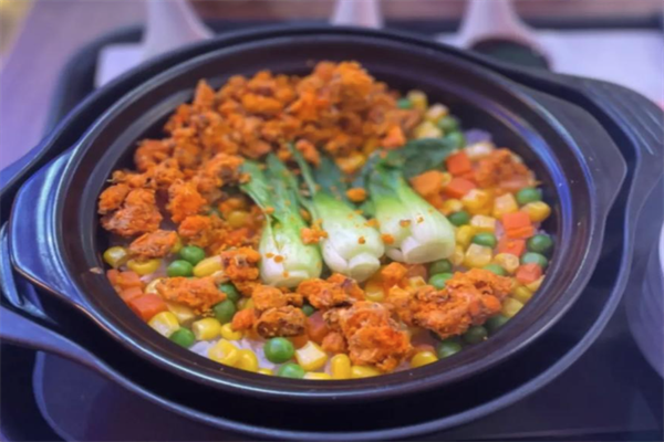新港式煲仔饭