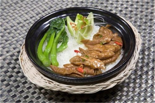粤味轩煲仔饭