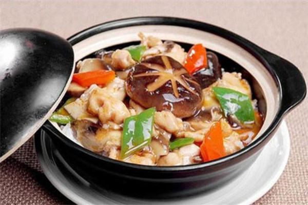 粤湘煲仔饭
