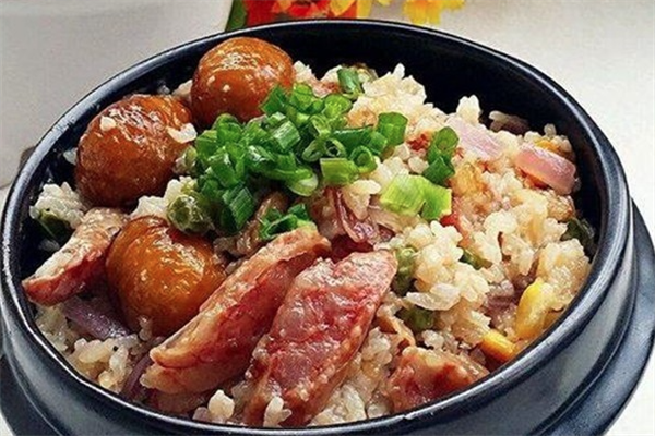 多客煲仔饭 多客煲仔饭