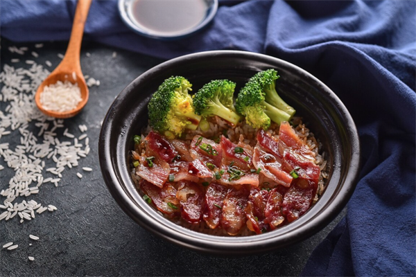 兴旺煲仔饭
