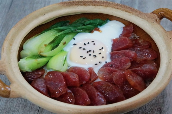 吴家煲仔饭 吴家煲仔饭