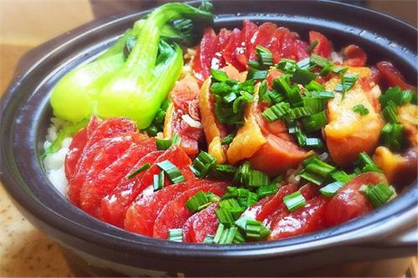 炳记煲仔饭