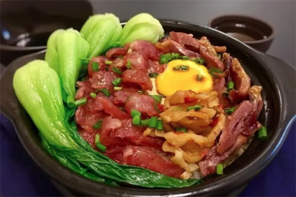探厨煲仔饭