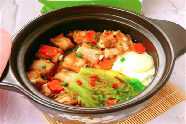 渝锦香煲仔饭 渝锦香煲仔饭