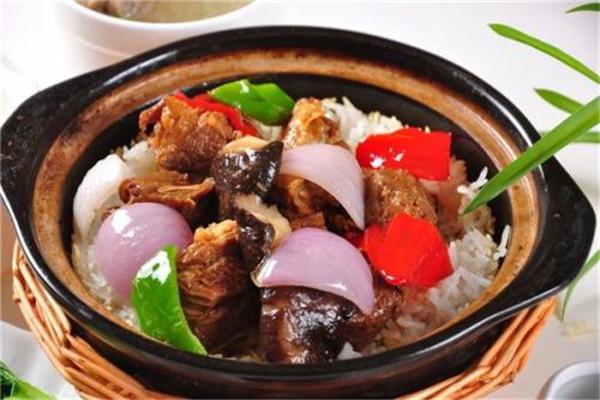 味了密煲仔饭