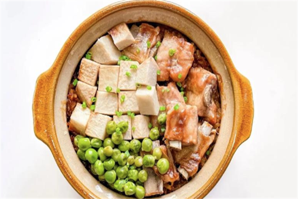 猴生意煲仔饭