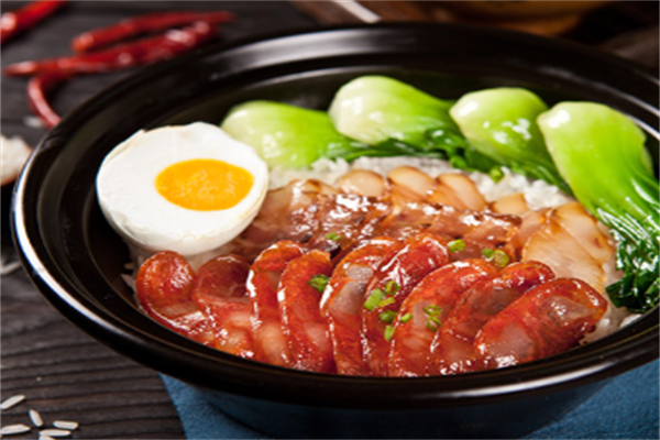 松桂芳腊味煲仔饭 松桂芳腊味煲仔饭