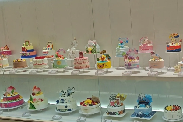 红炉蛋糕店