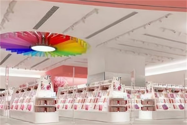 色彩化妆品店
