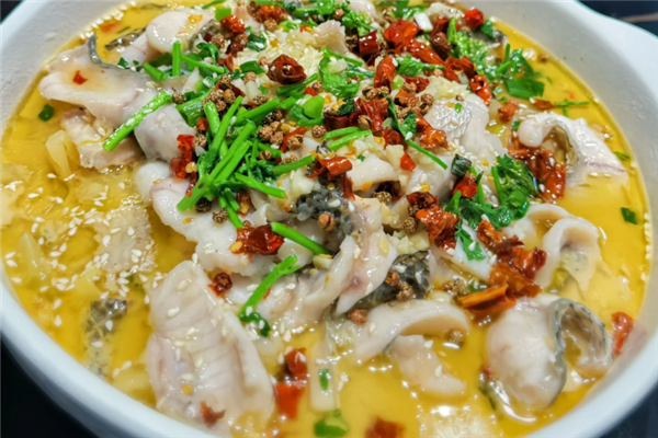 趣二泡椒酸菜小鱼