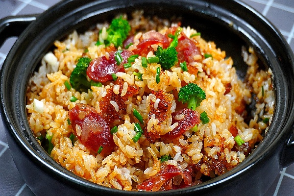 欧姐煲仔饭