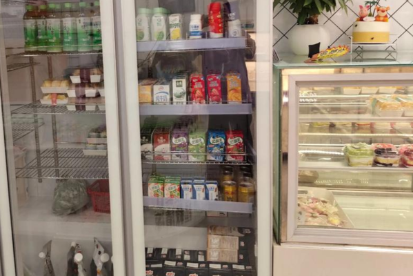 蛋糕奶茶店