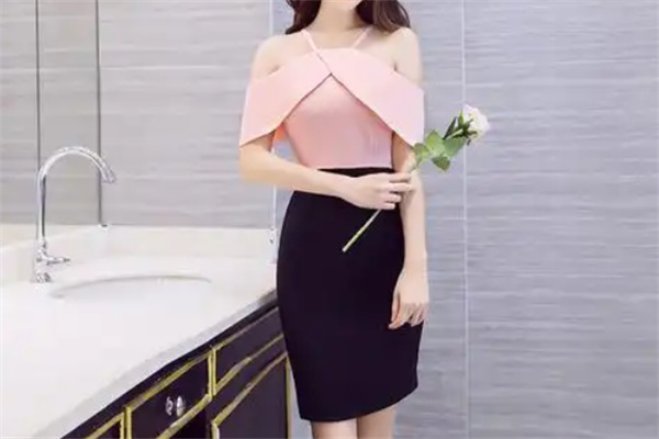 茜薇女装