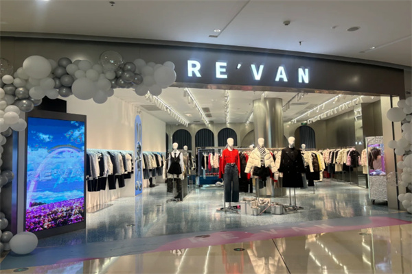 re’van女装 re’van女装