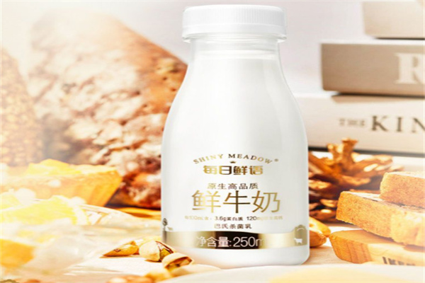 每日鲜语牛奶