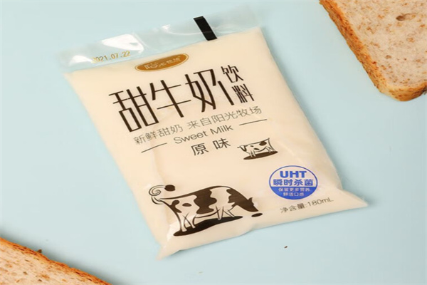 阳光牧场牛奶 阳光牧场牛奶