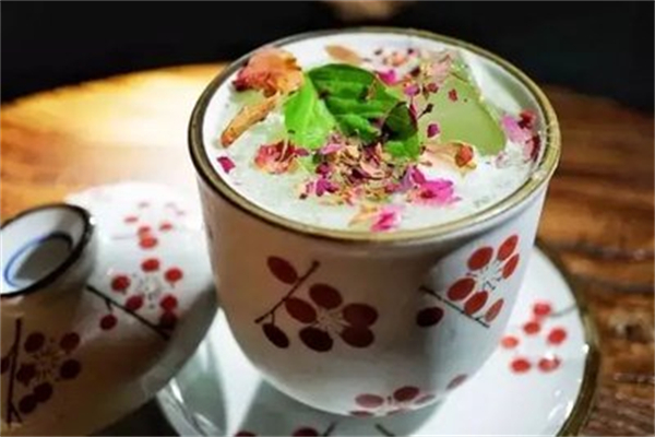 红楼梦奶茶加盟官网电话是什么?热线直通加盟通道