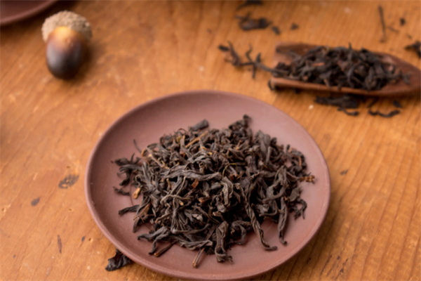茶怪张